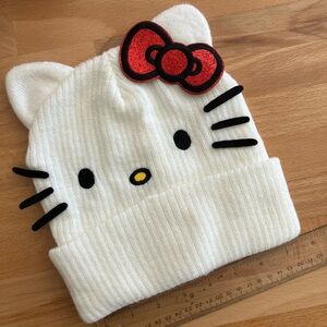 NWOT Hello Kitty Knit Beanie white w/ears, whiskers, & bow